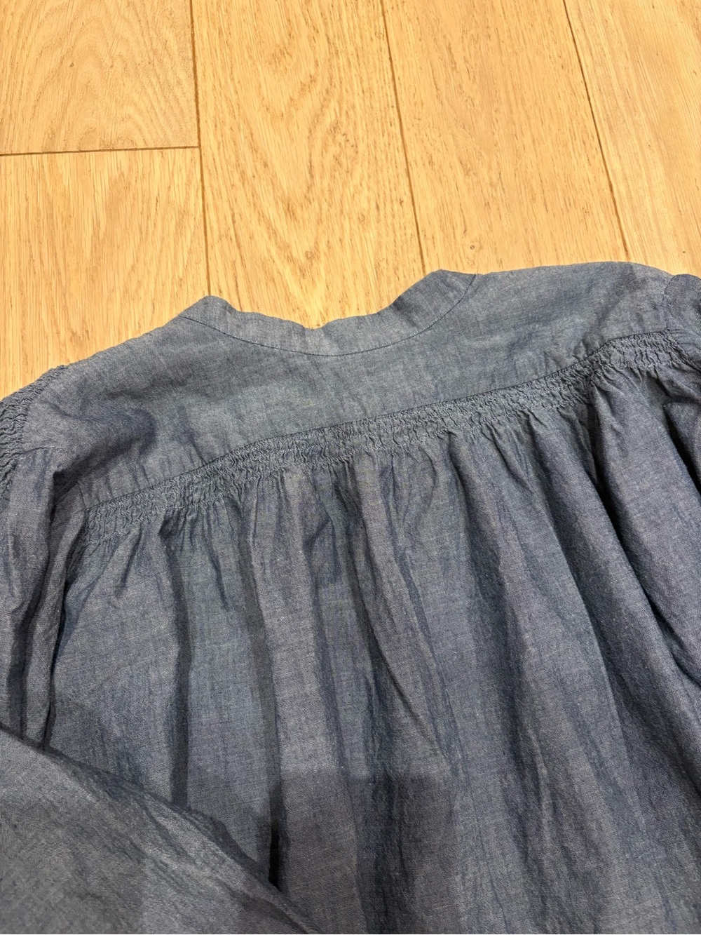 Doen Ojai Button-Front Puff Sleeve Blouse in Denim Blue - Picture 7 of 8